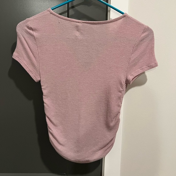 Urban Outfitters purple cinched front short sleeved shirt - Picture 3 of 3